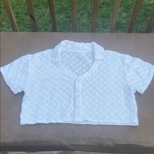 Boho chic cotton buttoned layering top from Huxley. Size medium, non-smoking hm